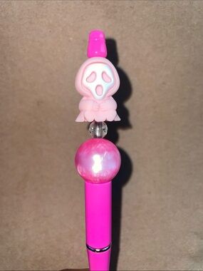 Pink Ghost Face Inspired Beaded Focal Pen